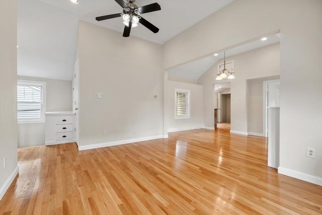 1088 Main Street 1088, Wakefield, MA 01880
