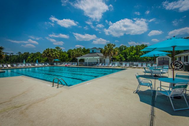 102 Amen Corner, Summerville, SC 29483