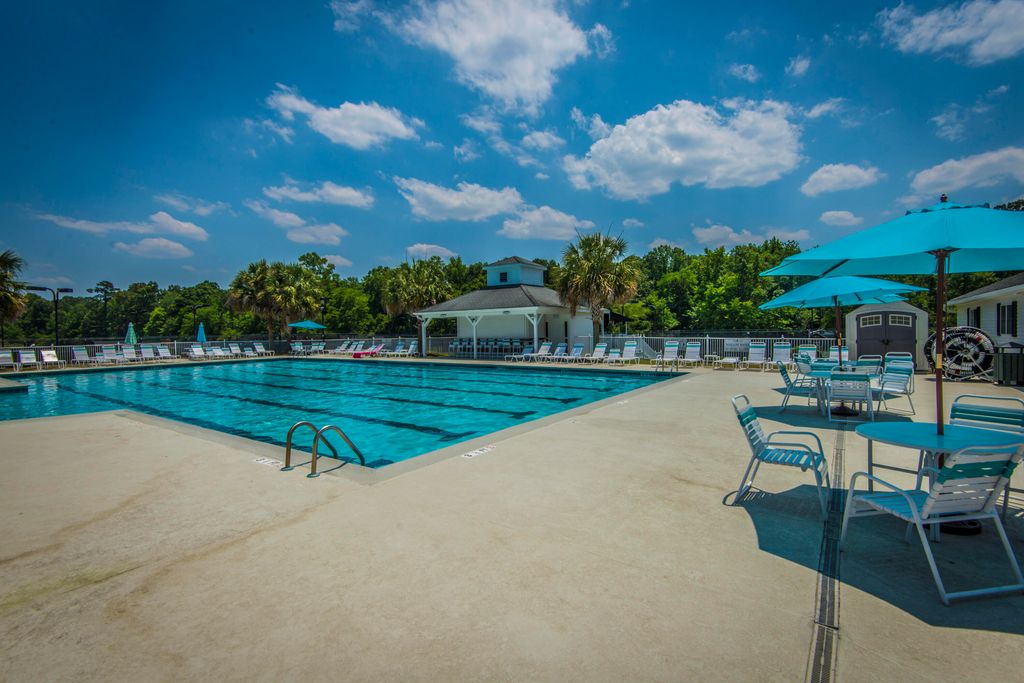 Image 39 of property listing at 102 Amen Corner, Summerville, SC 29483