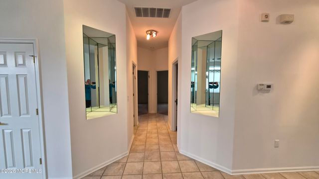 6 Saint Andrews Road, Jackson, NJ 08527