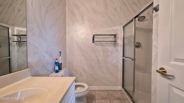 6 Saint Andrews Road, Jackson, NJ 08527