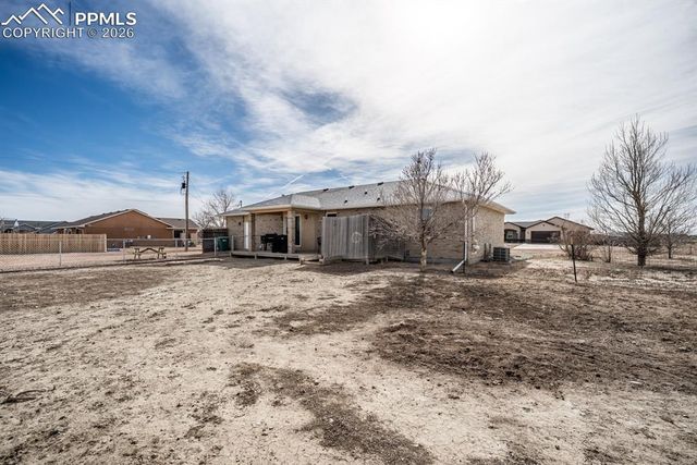 965 N Cimarron Drive, Pueblo, CO 81007