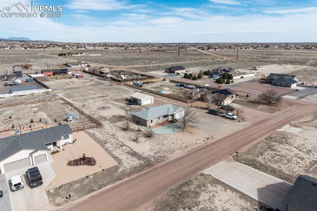 965 N Cimarron Drive, Pueblo, CO 81007