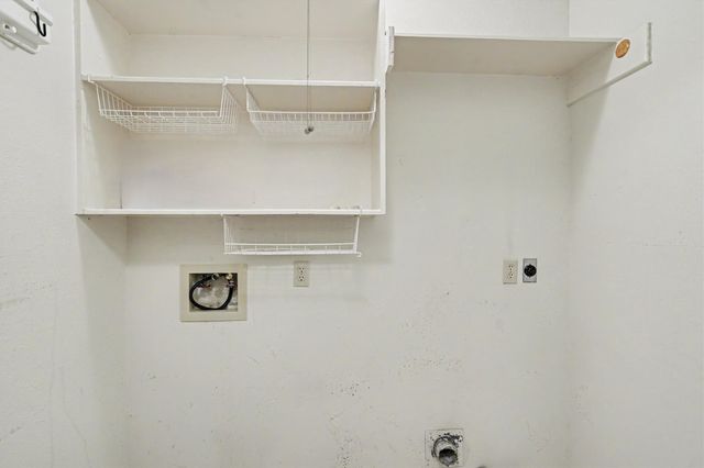 2004 Aberdeen Drive, League City, TX 77573