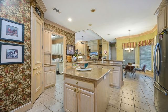 975 E Bethel School Road, Coppell, TX 75019
