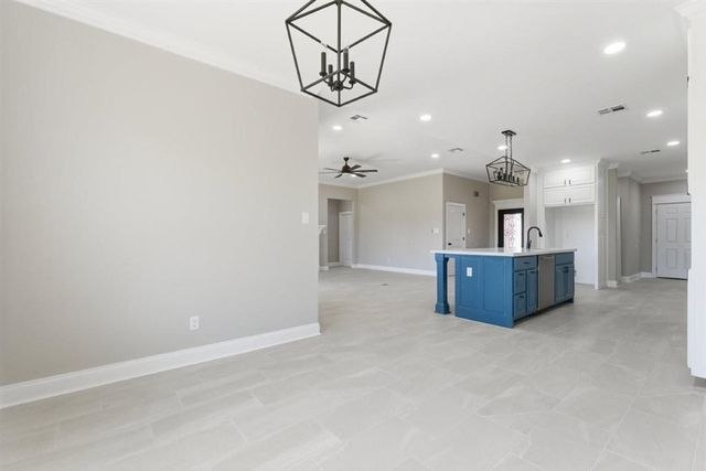 6825 Bonne Meadow Lane, Lake Charles, LA 70605