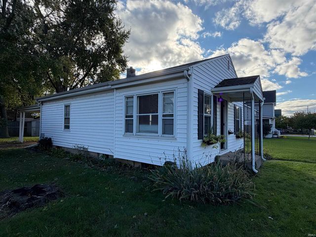 909 E Lawrence Street, Mishawaka, IN 46545