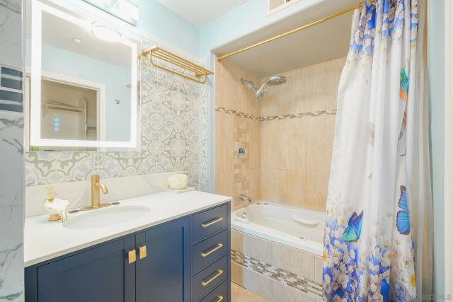 3138 Lighthouse Ridge, San Diego, CA 92110