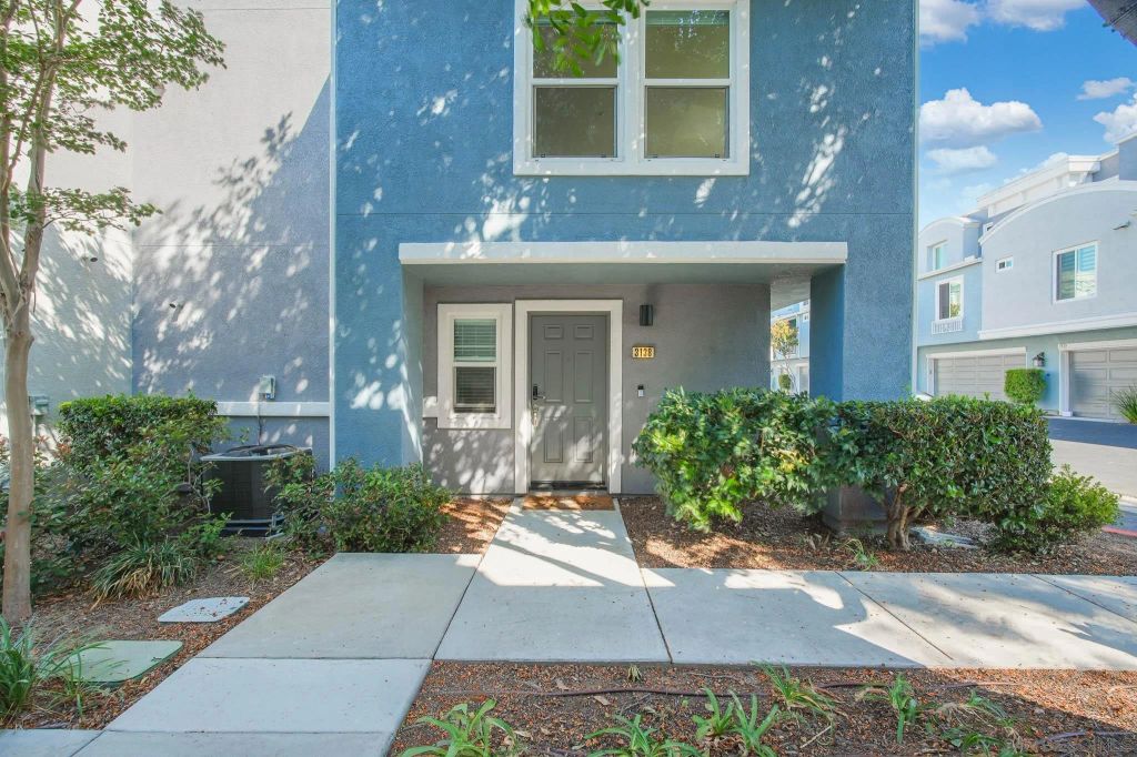 3138 Lighthouse Ridge, San Diego, CA 92110