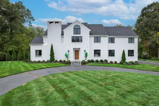 33 Justine Drive, North Haven, CT 06473