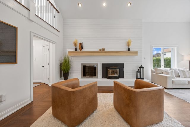 33 Justine Drive, North Haven, CT 06473