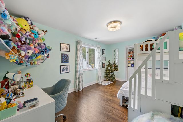33 Justine Drive, North Haven, CT 06473