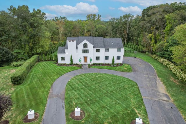 33 Justine Drive, North Haven, CT 06473