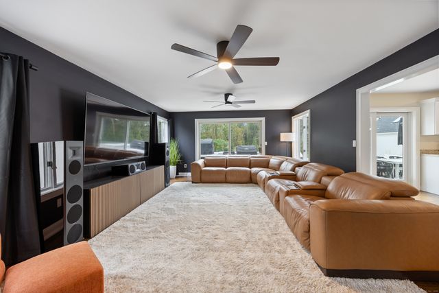 33 Justine Drive, North Haven, CT 06473