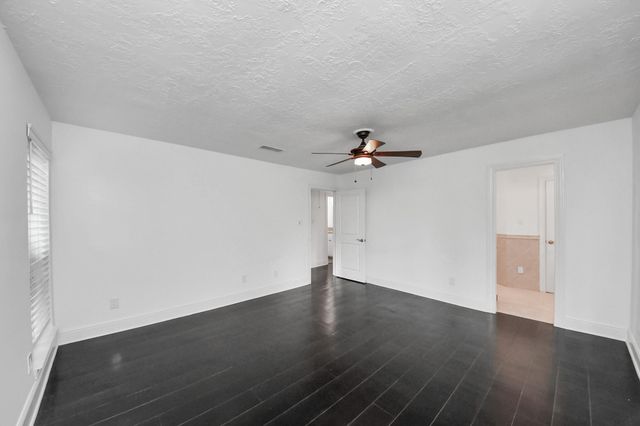 4126 Pecan Bend Drive, Richmond, TX 77406