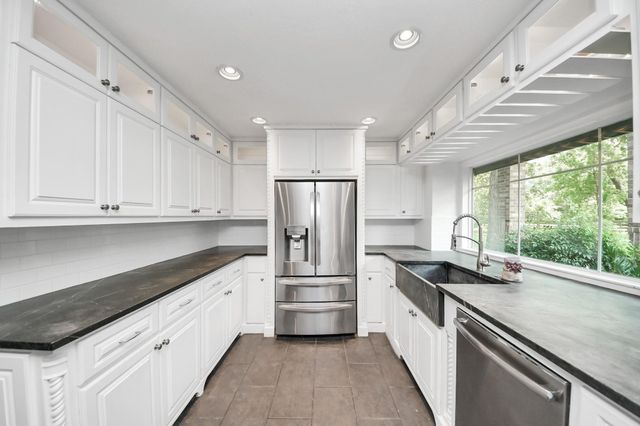 4126 Pecan Bend Drive, Richmond, TX 77406