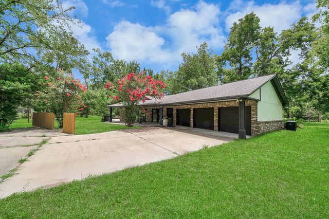 4126 Pecan Bend Drive, Richmond, TX 77406
