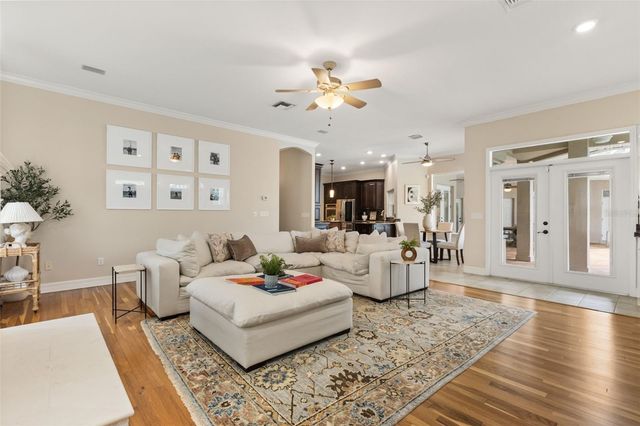 15900 ACORN CIRCLE, Tavares, FL 32778