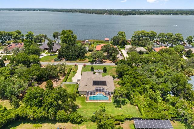 15900 ACORN CIRCLE, Tavares, FL 32778