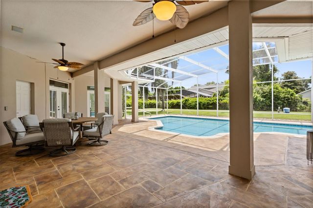 15900 ACORN CIRCLE, Tavares, FL 32778