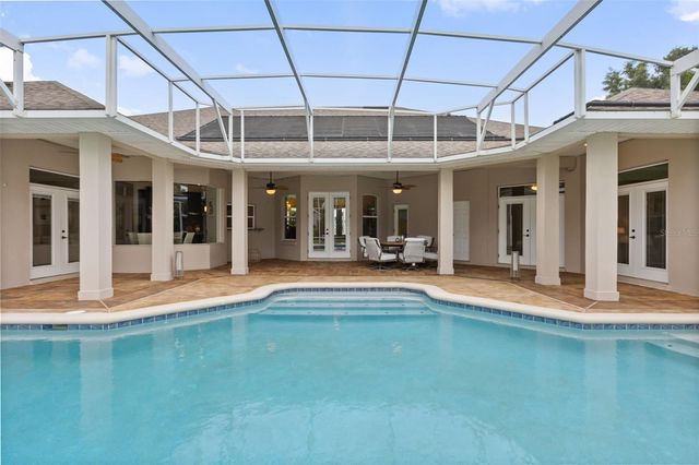 15900 ACORN CIRCLE, Tavares, FL 32778