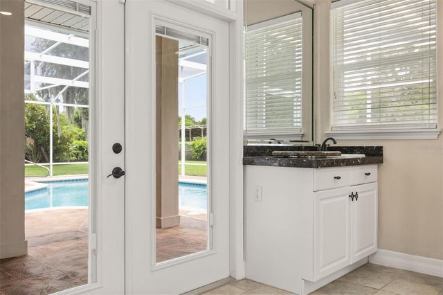 15900 ACORN CIRCLE, Tavares, FL 32778