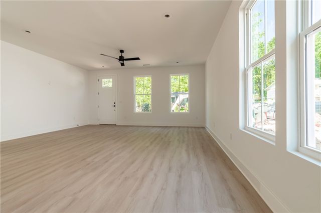 810 S Wood, Fayetteville, AR 72701