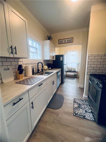 1741 S Smithville Road, Dayton, OH 45410