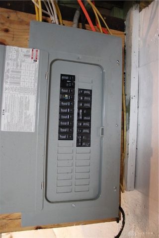 1741 S Smithville Road, Dayton, OH 45410