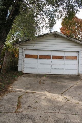 1741 S Smithville Road, Dayton, OH 45410