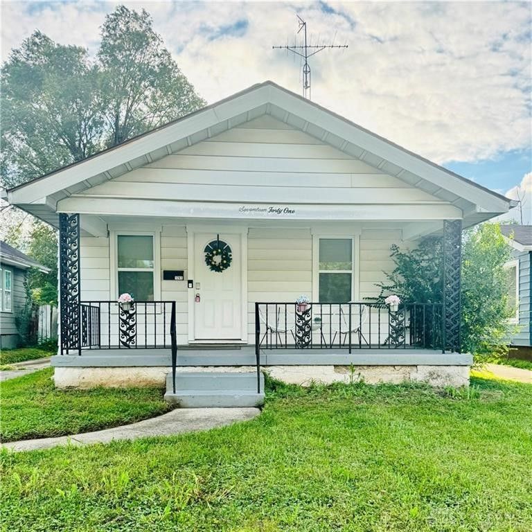 1741 S Smithville Road, Dayton, OH 45410