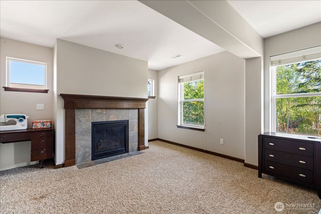 2837 SW Fairway Point Drive, Oak Harbor, WA 98277
