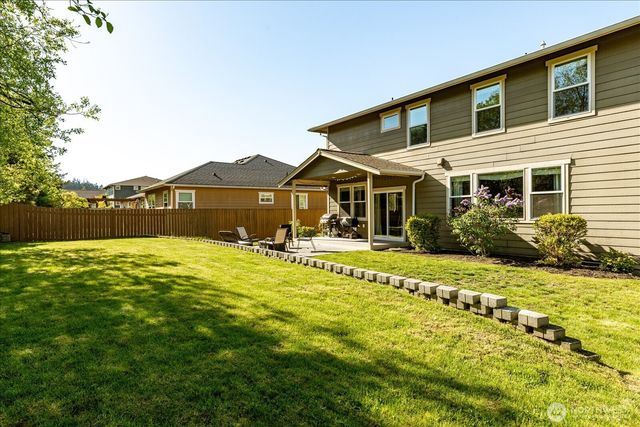 2837 SW Fairway Point Drive, Oak Harbor, WA 98277