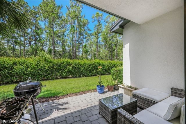 7348 Rockefeller DR, Naples, FL 34119