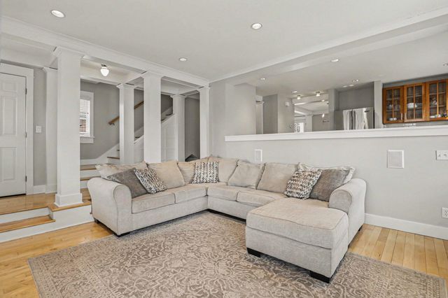 604 N Mechanic Street, Berrien Springs Vllg, MI 49103