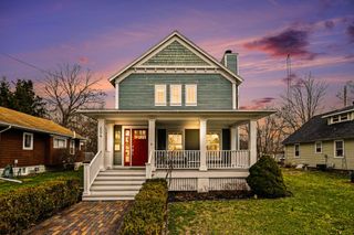 604 N Mechanic Street, Berrien Springs Vllg, MI 49103