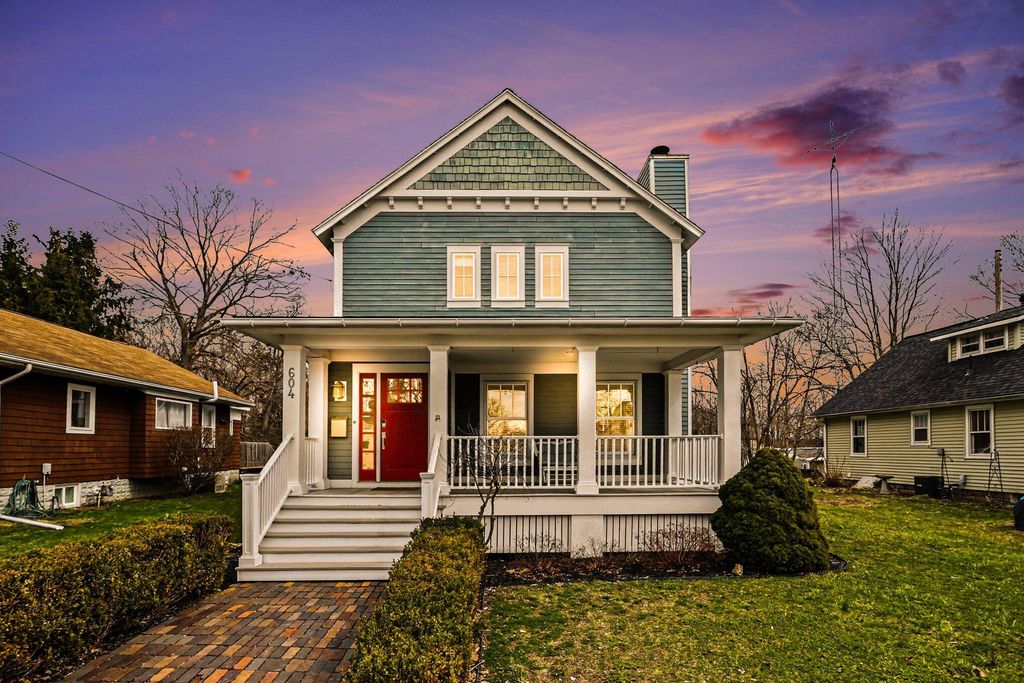 604 N Mechanic Street, Berrien Springs Vllg, MI 49103