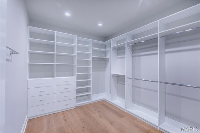 435 Landscape Court, Webster Groves, MO 63119