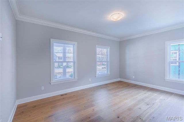 435 Landscape Court, Webster Groves, MO 63119