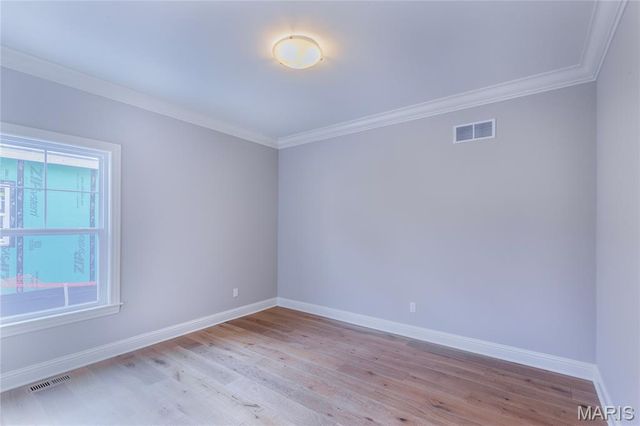 435 Landscape Court, Webster Groves, MO 63119