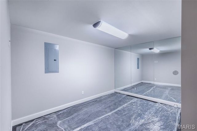 435 Landscape Court, Webster Groves, MO 63119