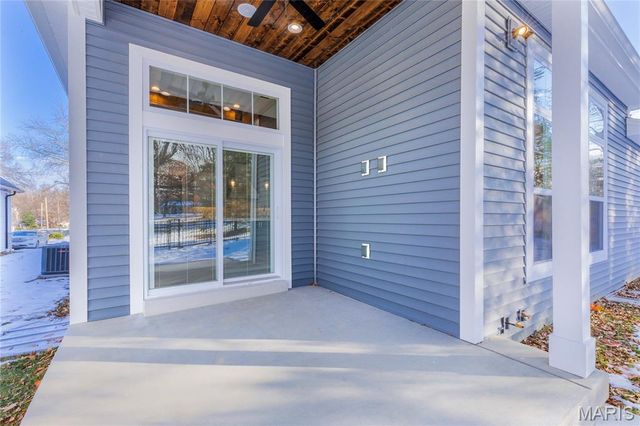 435 Landscape Court, Webster Groves, MO 63119