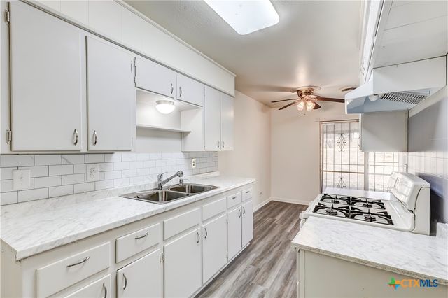 803 Skyline Avenue, Killeen, TX 76541