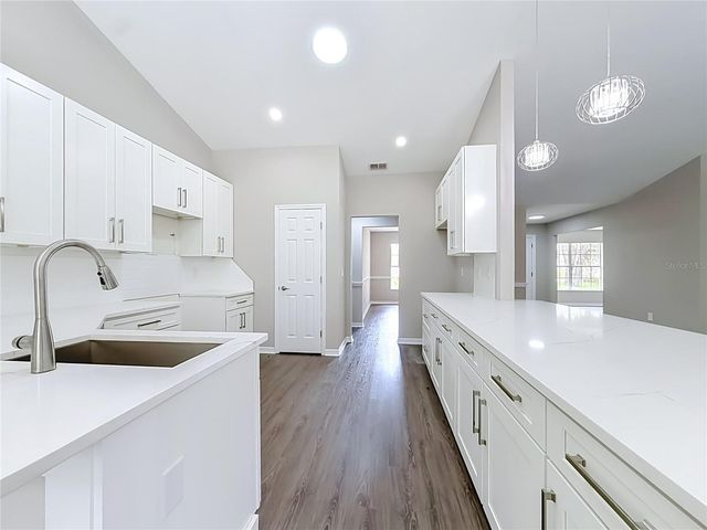 213 LINDER DRIVE, Homosassa, FL 34446