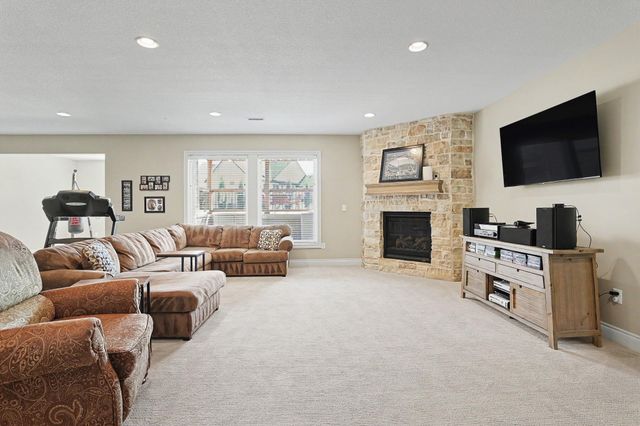 11511 E Brookview Cir, Wichita, KS 67226
