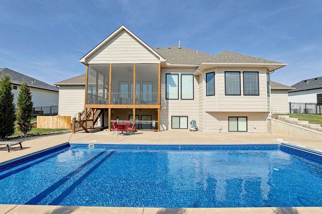 11511 E Brookview Cir, Wichita, KS 67226