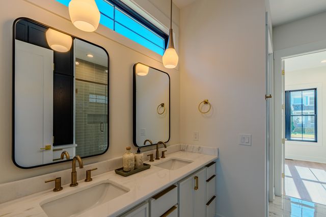 45 Hammock Dr, Winchester, TN 37398