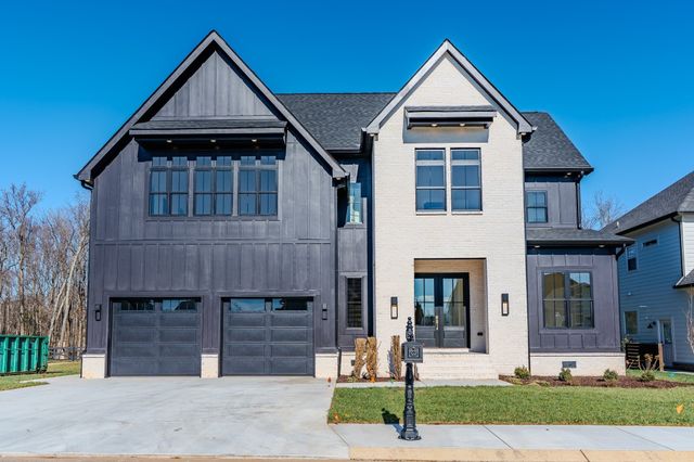 45 Hammock Dr, Winchester, TN 37398