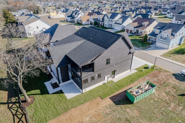 45 Hammock Dr, Winchester, TN 37398