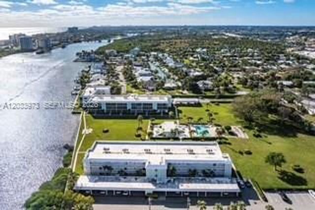 100 Waterway Rd A306, Tequesta, FL 33469